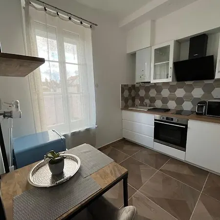 Studio 54 Compiègne Extérieur photo